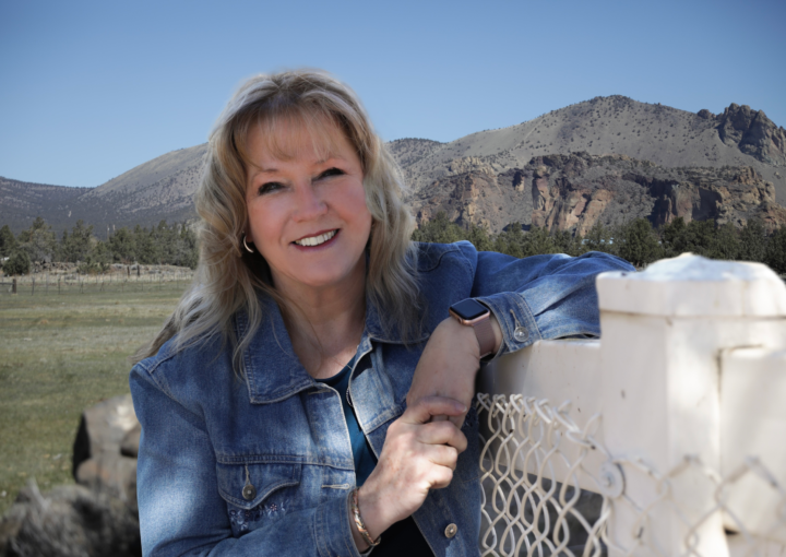 meet me janice debo